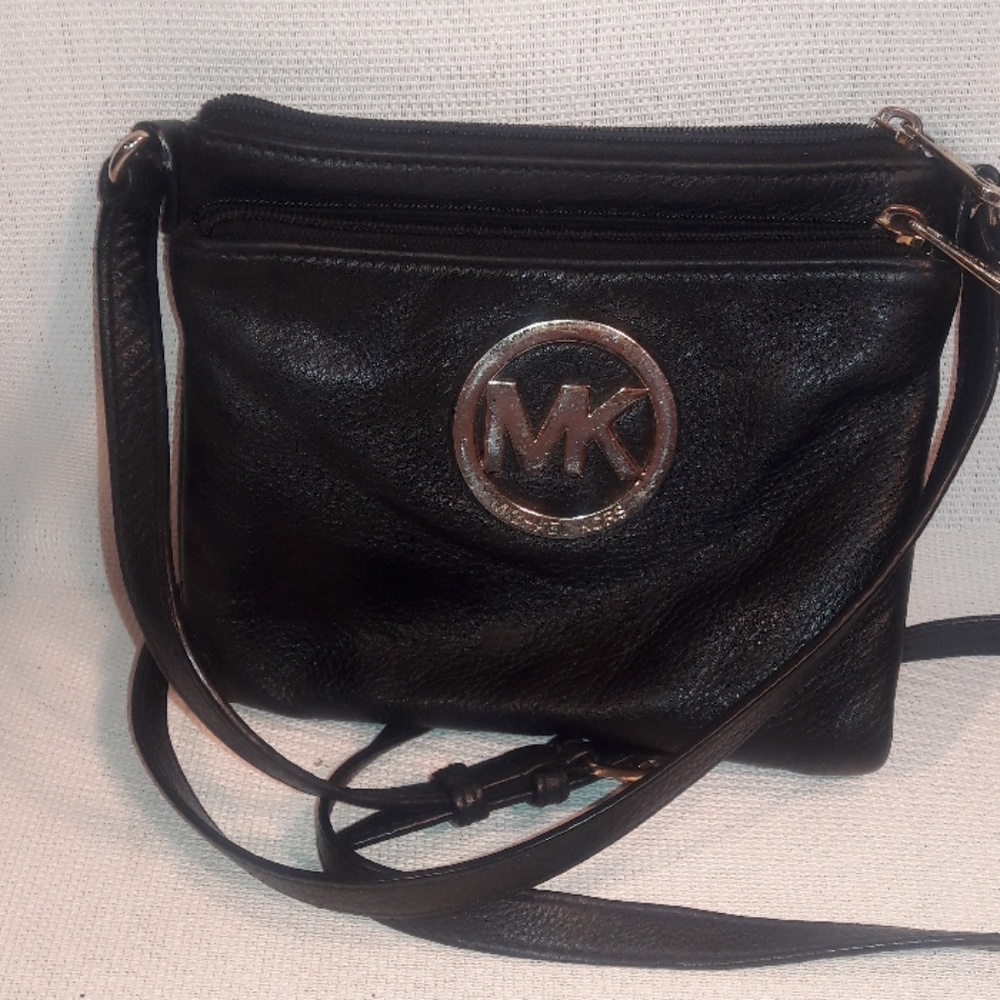 Michael Kors Crossbody Purse Double Zip Closures